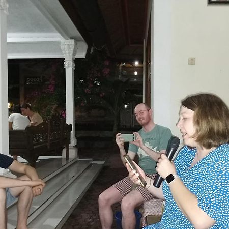 Green Palace Homestay Batununggul المظهر الخارجي الصورة