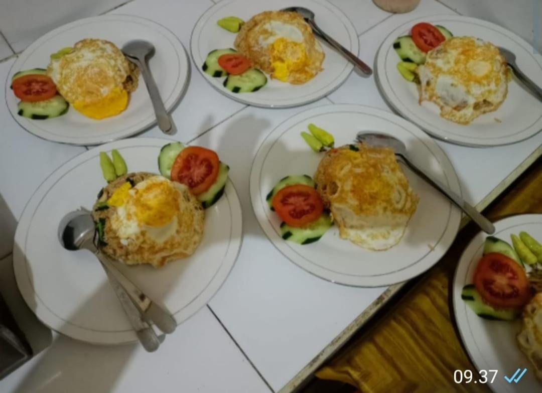 Green Palace Homestay Batununggul المظهر الخارجي الصورة