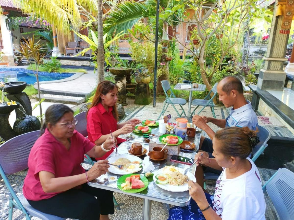 Green Palace Homestay Batununggul المظهر الخارجي الصورة