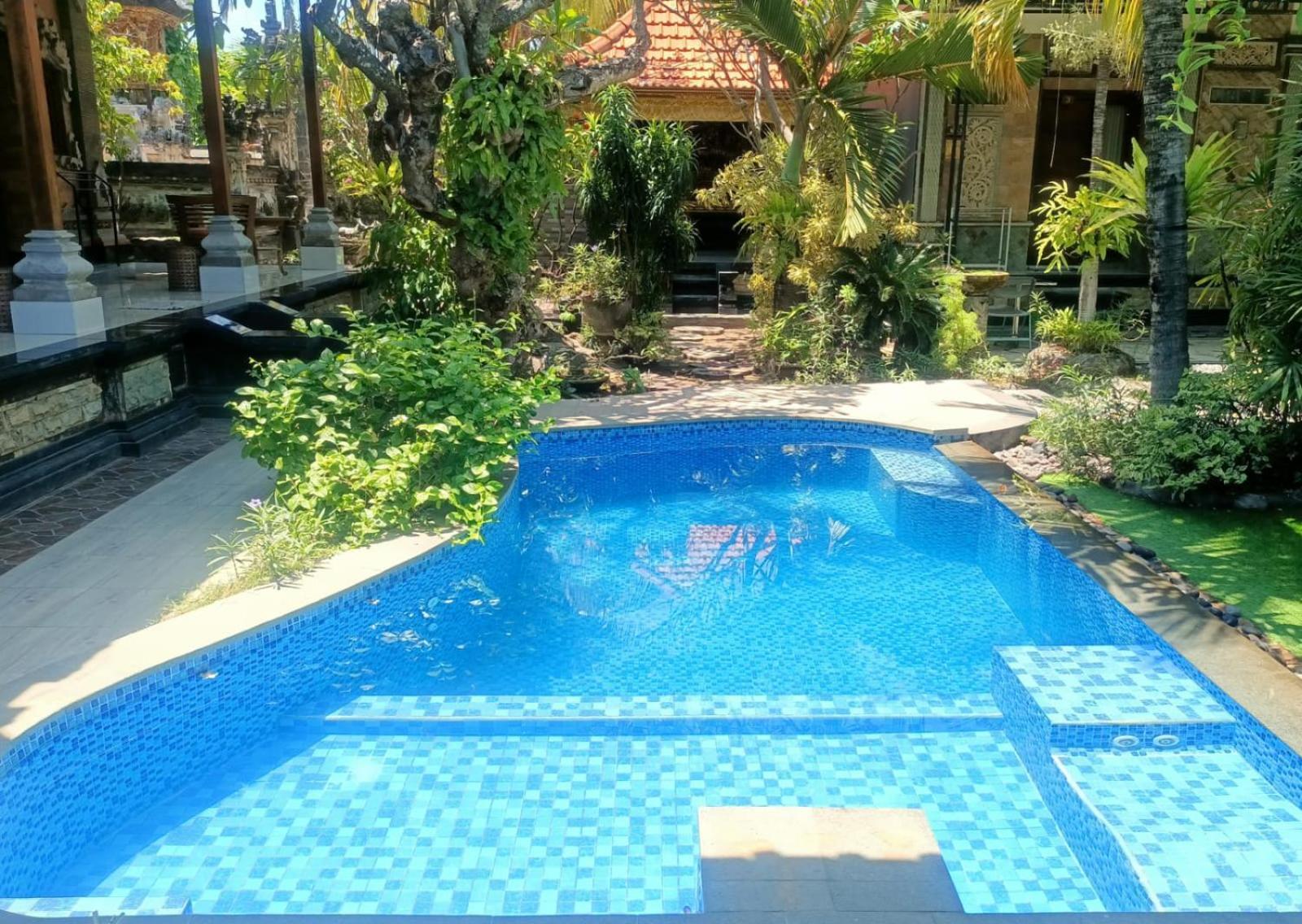 Green Palace Homestay Batununggul المظهر الخارجي الصورة