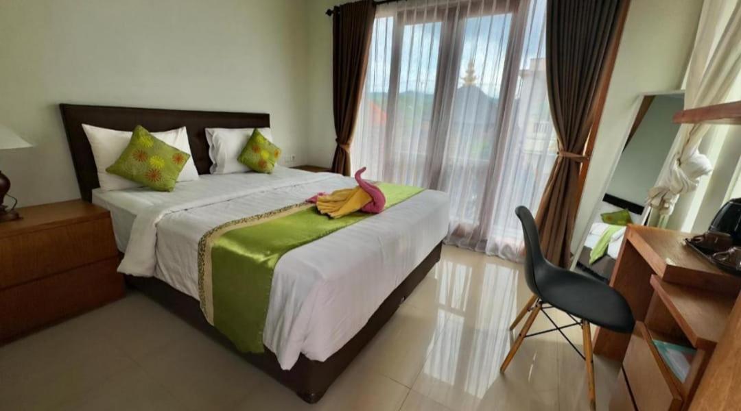 Green Palace Homestay Batununggul المظهر الخارجي الصورة